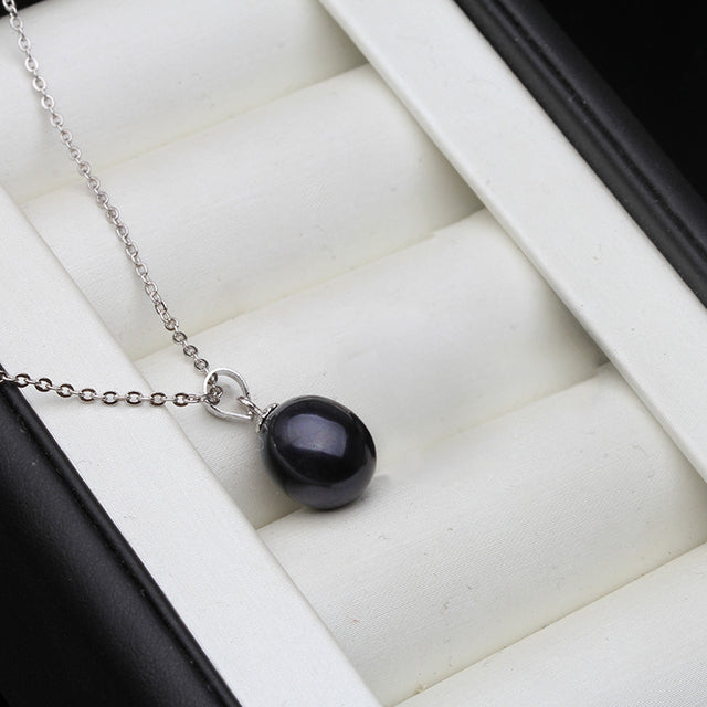 Beautiful Cultured Freshwater Pearl Pendant on 18in. 925 Sterling Silv –  The Proper Pearl