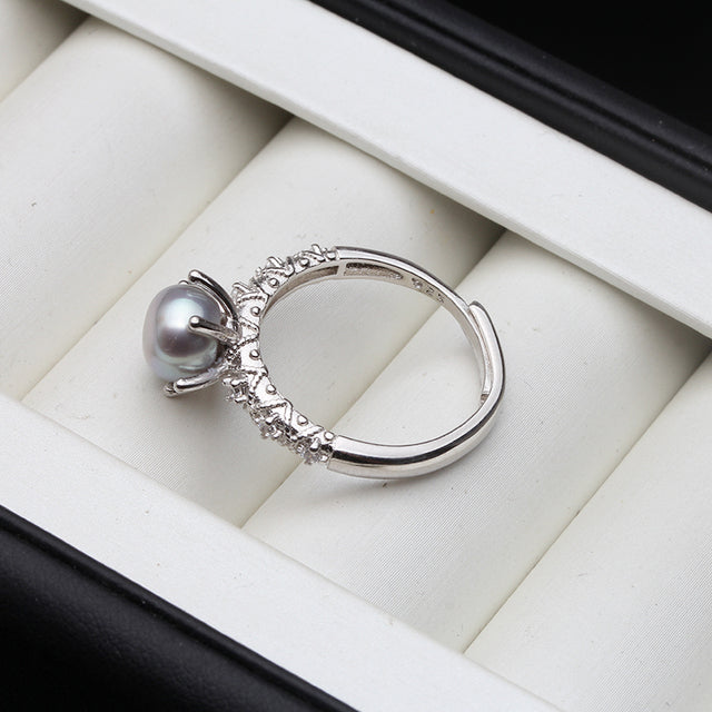 Natural Freshwater Pearl Leaf Ring on Adjustable 925 Sterling Silver Base.