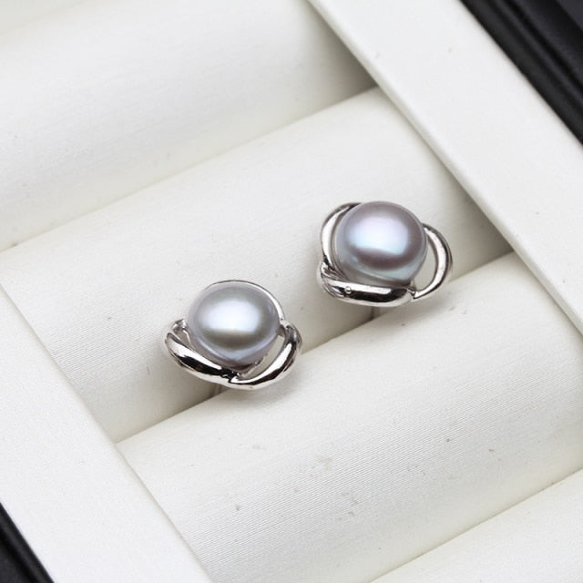 Flawless Freshwater Pearl Wrapped in 925 Sterling Silver