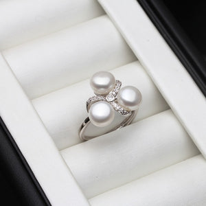 Natural Freshwater Pearl on 925 Sterling Silver Ring