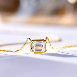 Stunning Emerald Cut 1.5 Carat Carbon Created Diamond 45cm Pendant Necklace on 925 Sterling Silver