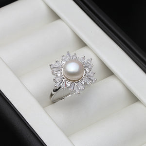 Snowflake Zircon Natural Freshwater Pearl on Adjustable 925 Sterling Silver