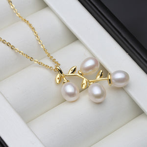 Gold Plate Vine With Natural Freshwater Pearls on 18inch Necklace