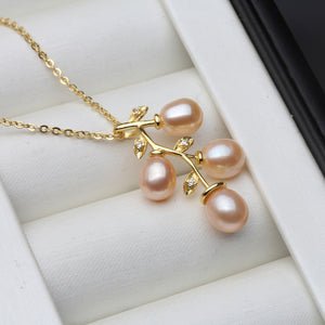 Gold Plate Vine With Natural Freshwater Pearls on 18inch Necklace